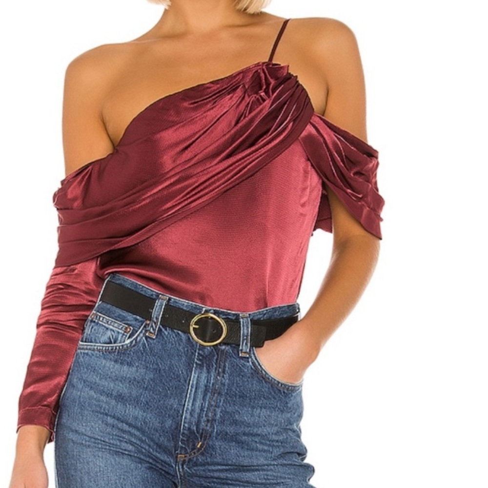 House if harlow top